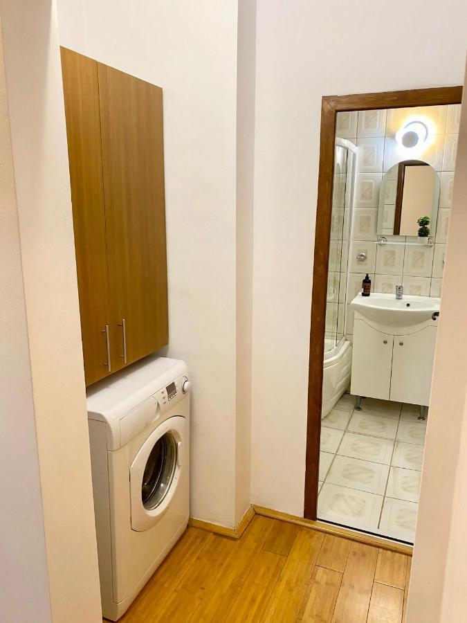 Jad - Familiy 4 Rooms Apartment - Near Forest And Historic Center - Racadau Braşov Eksteriør bilde