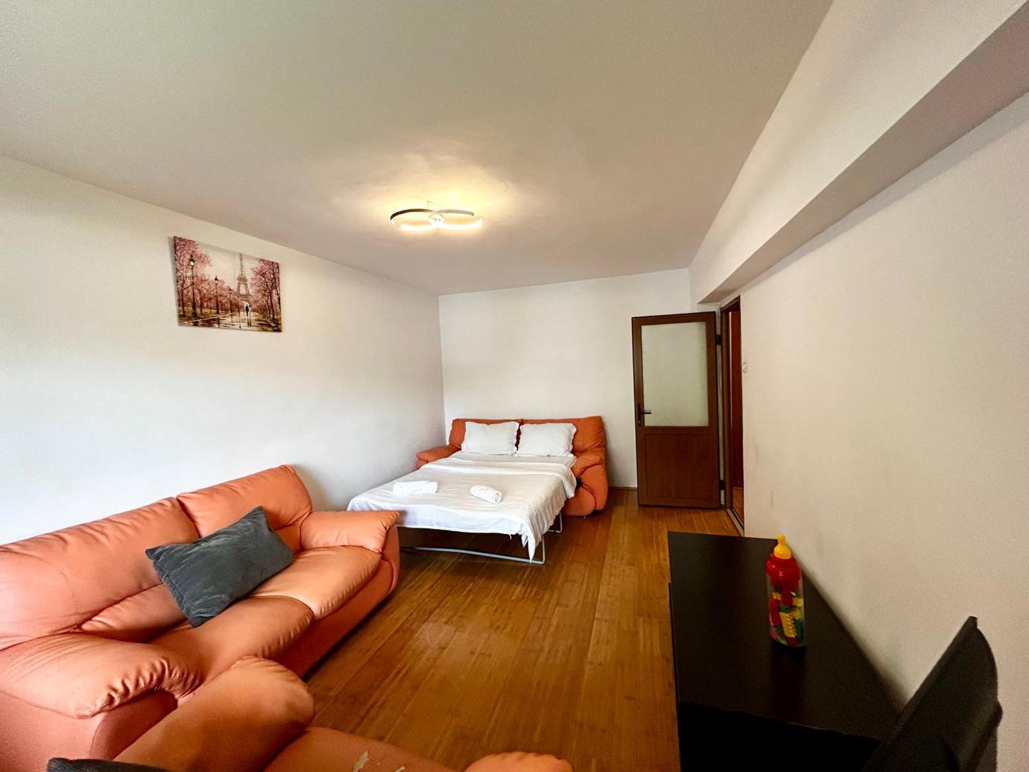 Jad - Familiy 4 Rooms Apartment - Near Forest And Historic Center - Racadau Braşov Eksteriør bilde